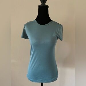 Ralph Lauren t shirt, size S, 100% Mercerized Cotton